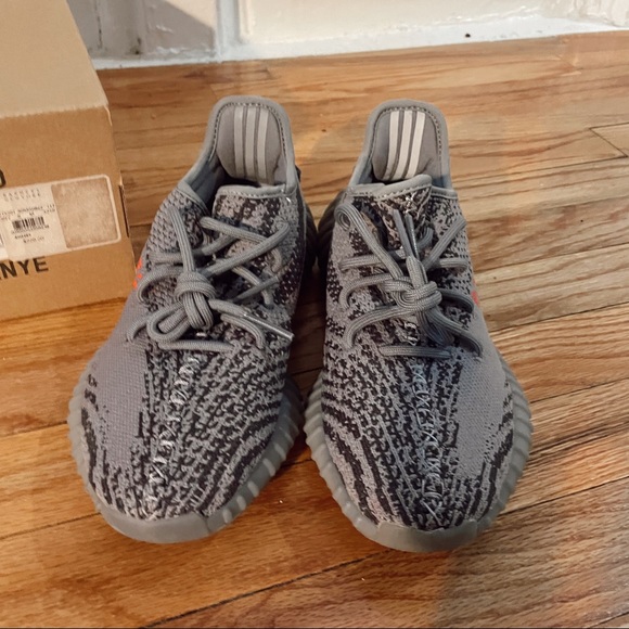 YEEZY BOOST 350 V2 - Beluga. Men’s 6/Women’s 7.5 US. - Picture 3 of 6